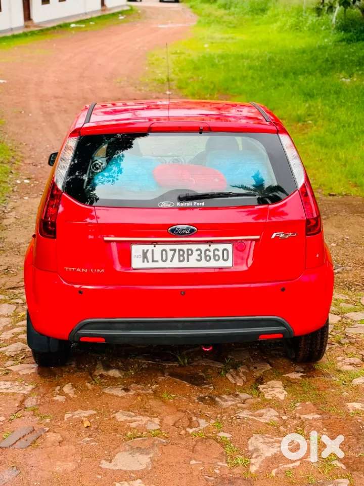 Ford Figo Petrol Titanium, 2010, Petrol