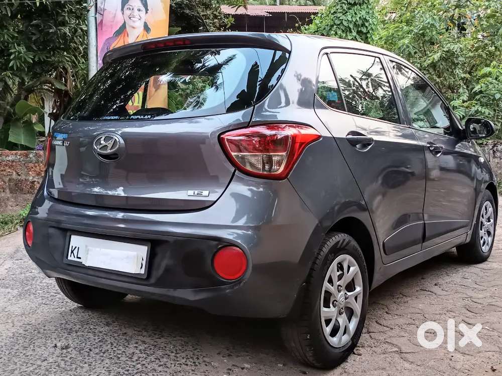 Single Owned  Correct Service Lady Doctor Used Grand I10 Magna 1.2