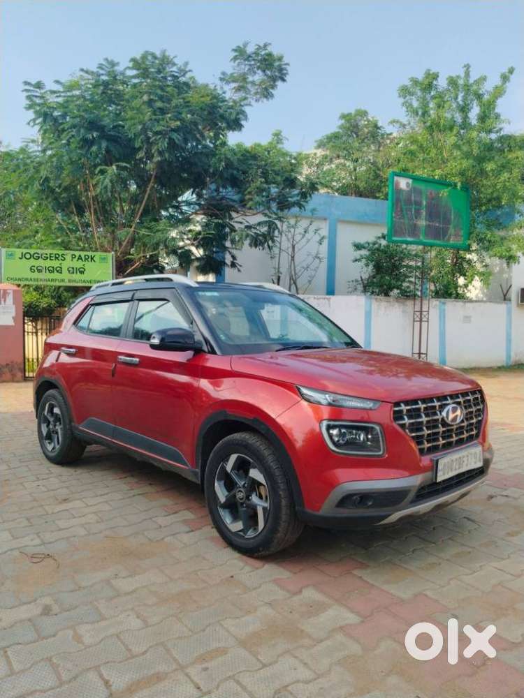 Hyundai Venue Sx Dual Tone, 2019, Petrol