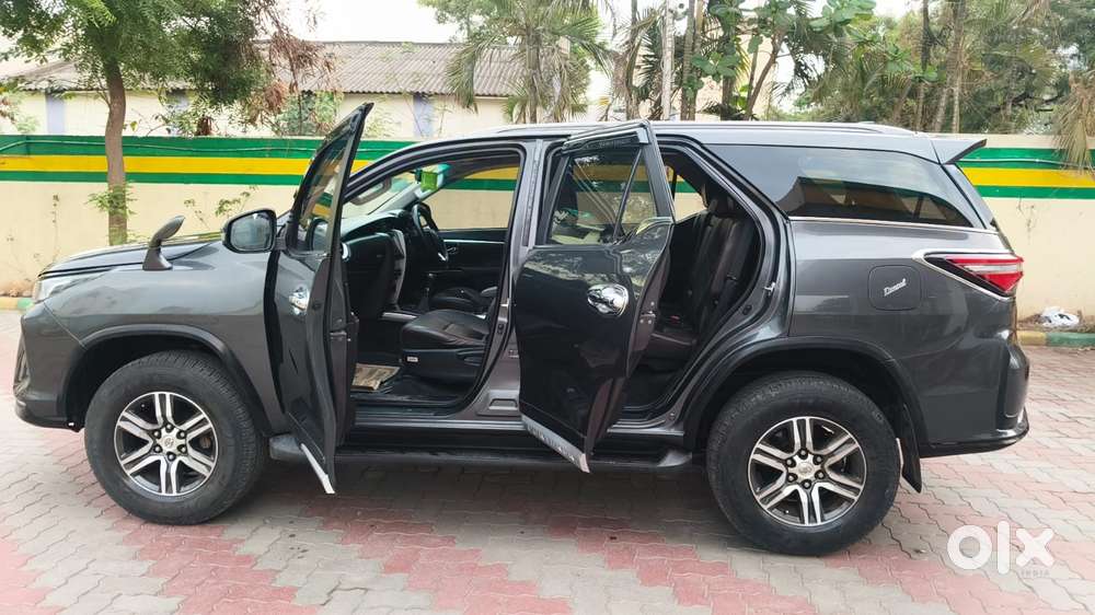 Toyota Fortuner 4x2 Mt 2.8 Diesel, 2018, Diesel