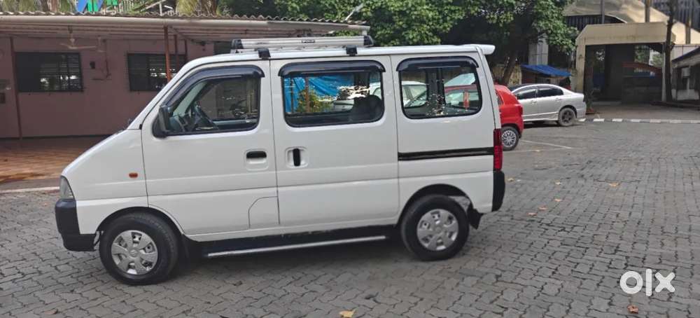 Maruti Suzuki Eeco 5 Str Ac (o), 2025, Cng & Hybrids