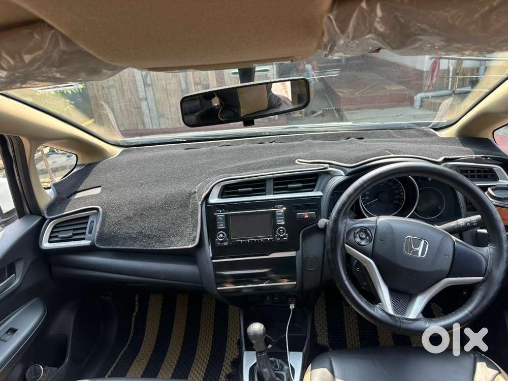 Honda Jazz 2019 Petrol Well Maintained