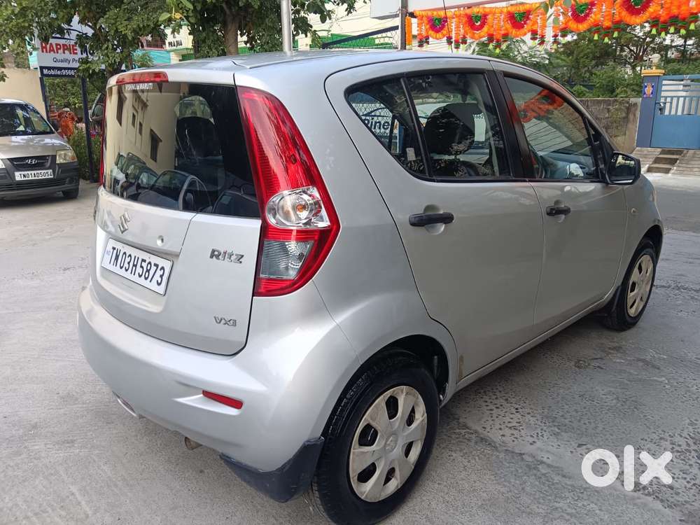Maruti Suzuki Ritz Vxi, 2012, Petrol