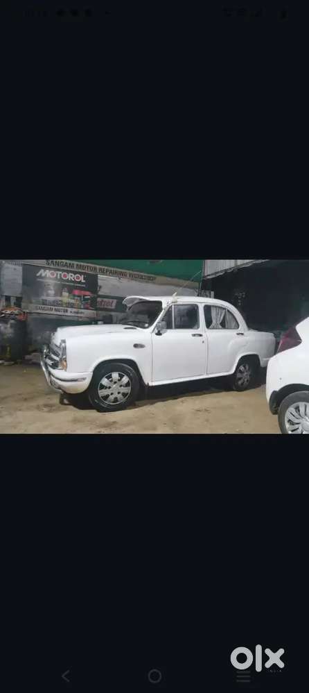Ambassador Ambassador 2014 Petrol All India Noc Available
