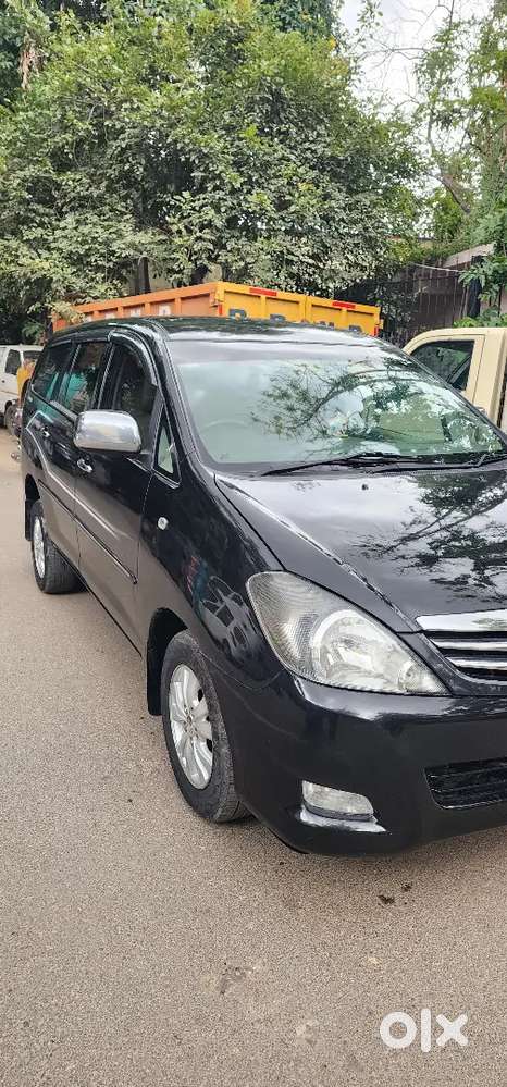 Toyota Innova 2.5 V Intercooler Engine Bsiv 2011