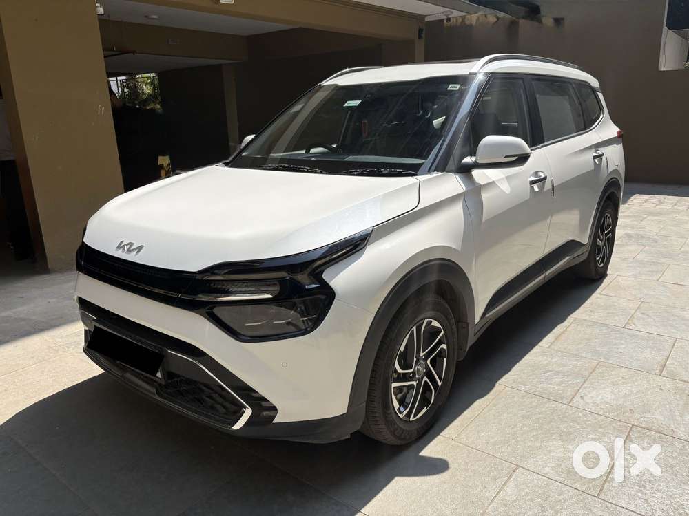 Kia Carens 1.5 Luxury Plus Turbo Dct 7 Str, 2023, Petrol