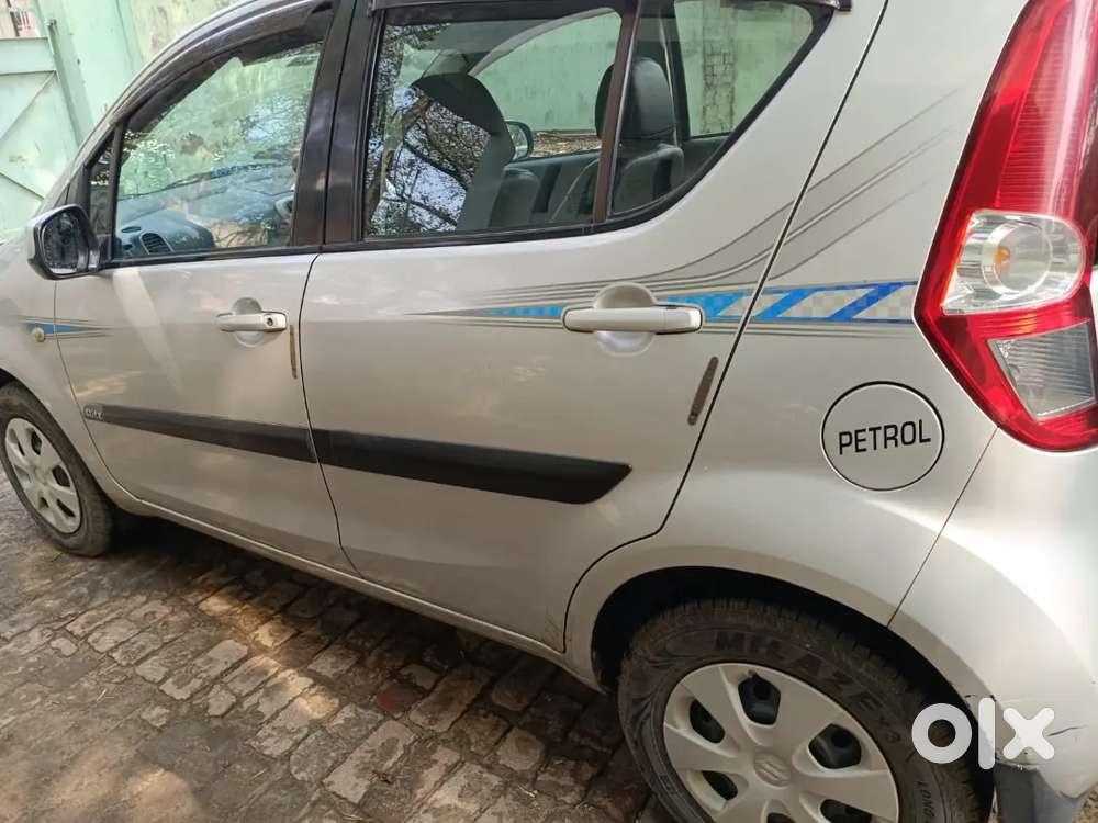 Good Conditions 
New Tyar 
Service Recently