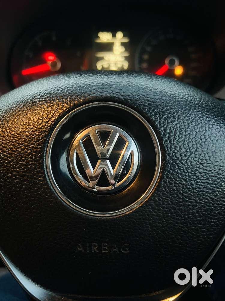 Volkswagen Vento 1.2l Tsi Highline Plus At Petrol, 2018, Petrol