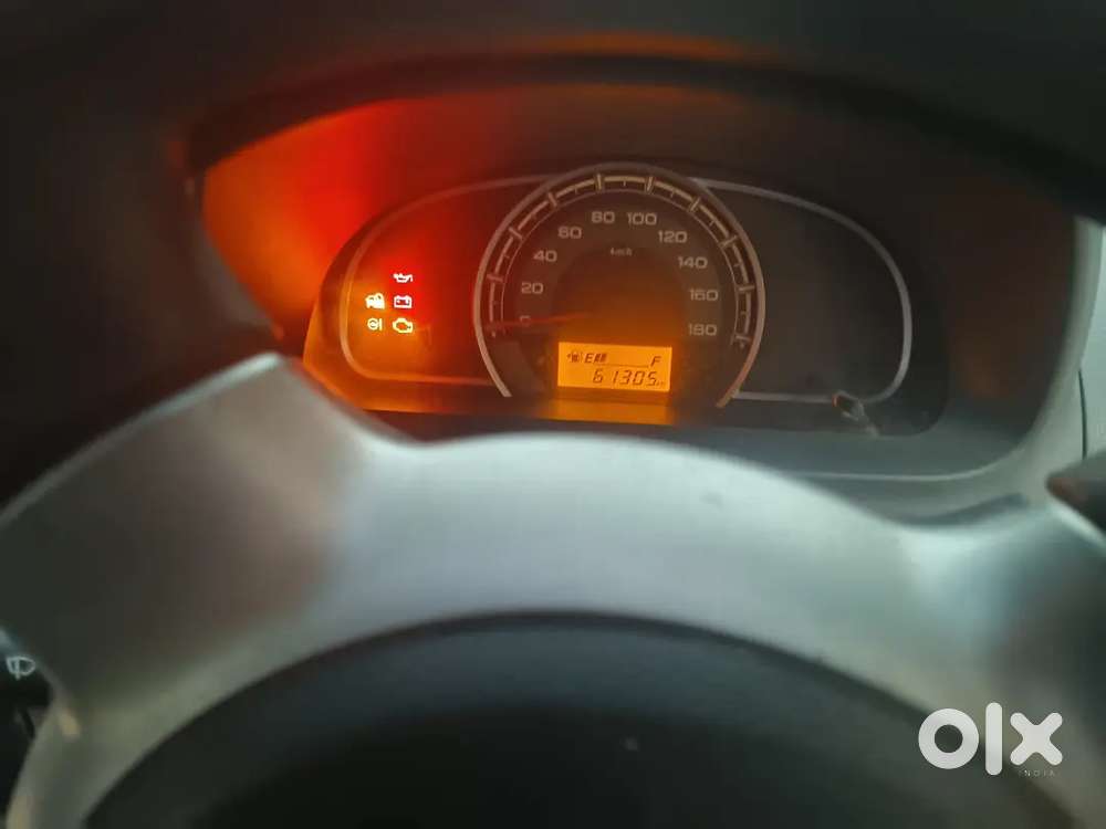 Maruti Suzuki Alto 800 2013 Petrol 61305 Km Driven