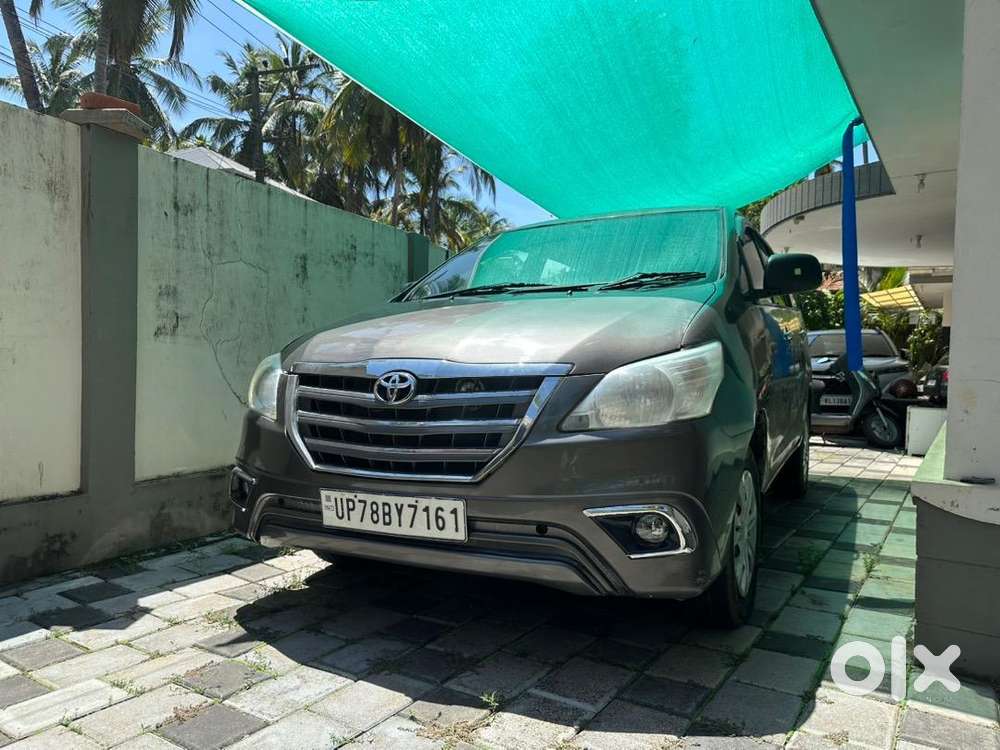 Toyota Innova Diesel Car 2010