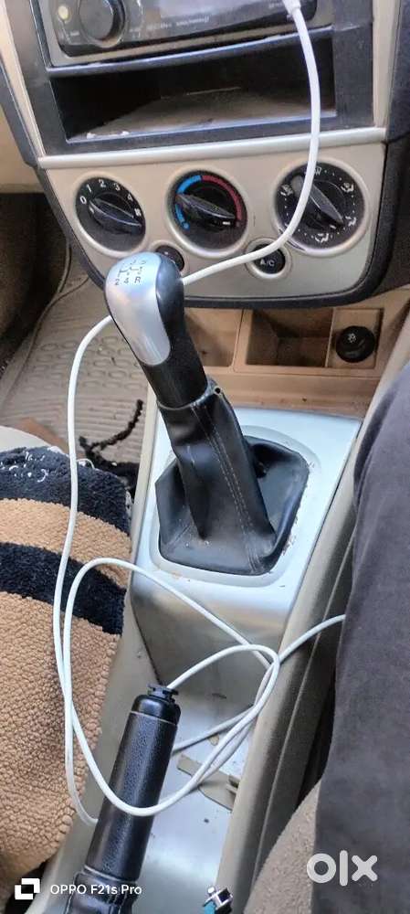 Gadi Saaf Condition Me He