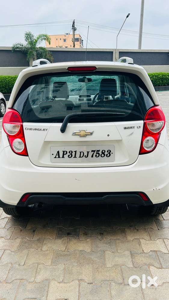 Chevrolet Beat Lt Petrol 2016