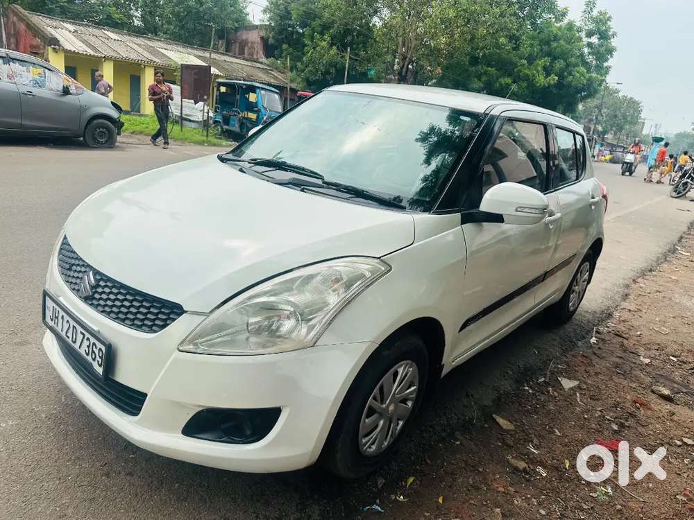 Maruti Suzuki Swift 2012 Diesel 118000 Km Driven