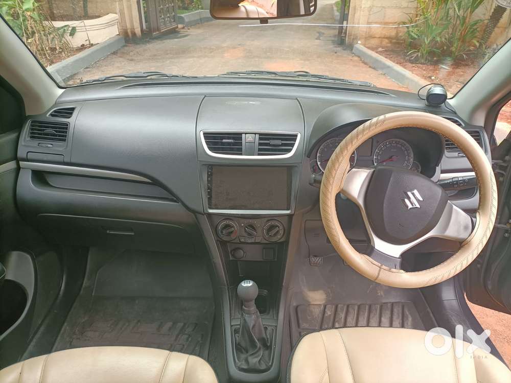 Maruti Suzuki Swift Vxi Abs Bsiv, 2015, Petrol