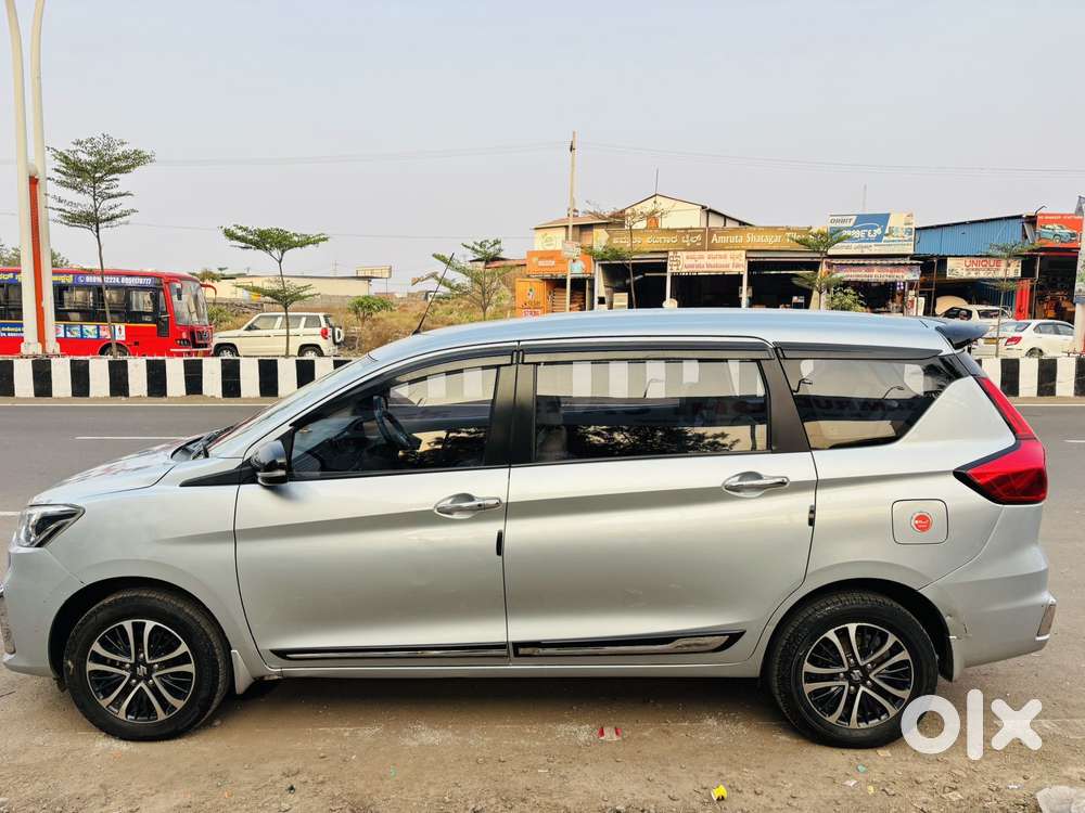Maruti Suzuki Ertiga Zxi (o) Cng [2022-2023], 2022, Cng & Hybrids