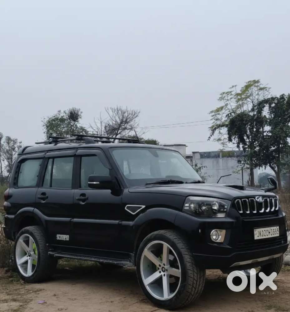 Mahindra Scorpio Classic 2019 Diesel 70000 Km Driven