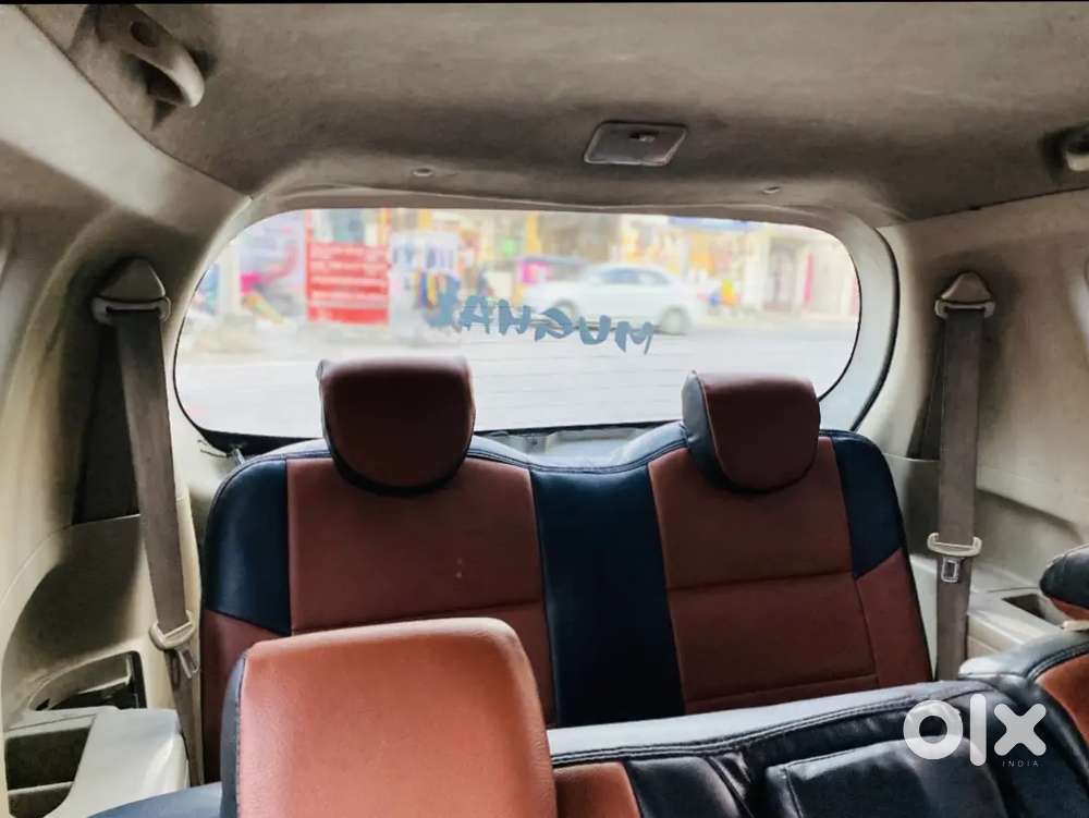 Maruti Suzuki Ertiga 2013