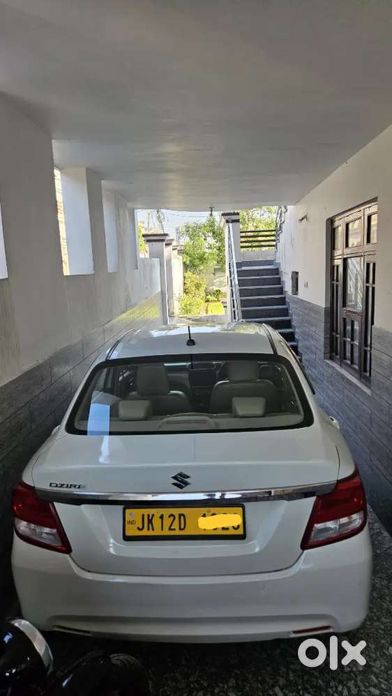 Maruti Suzuki Dzire Vxi (4 Cylinder) 2024