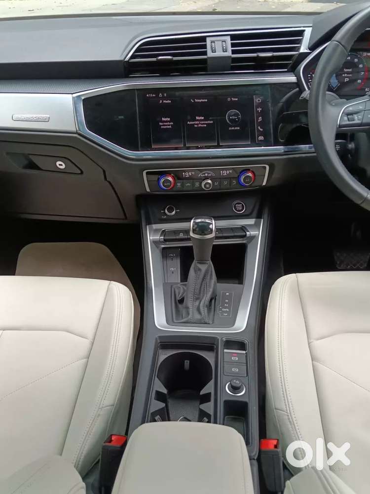 Audi Q3 40 Tfsi Premium Plus, 2025, Petrol