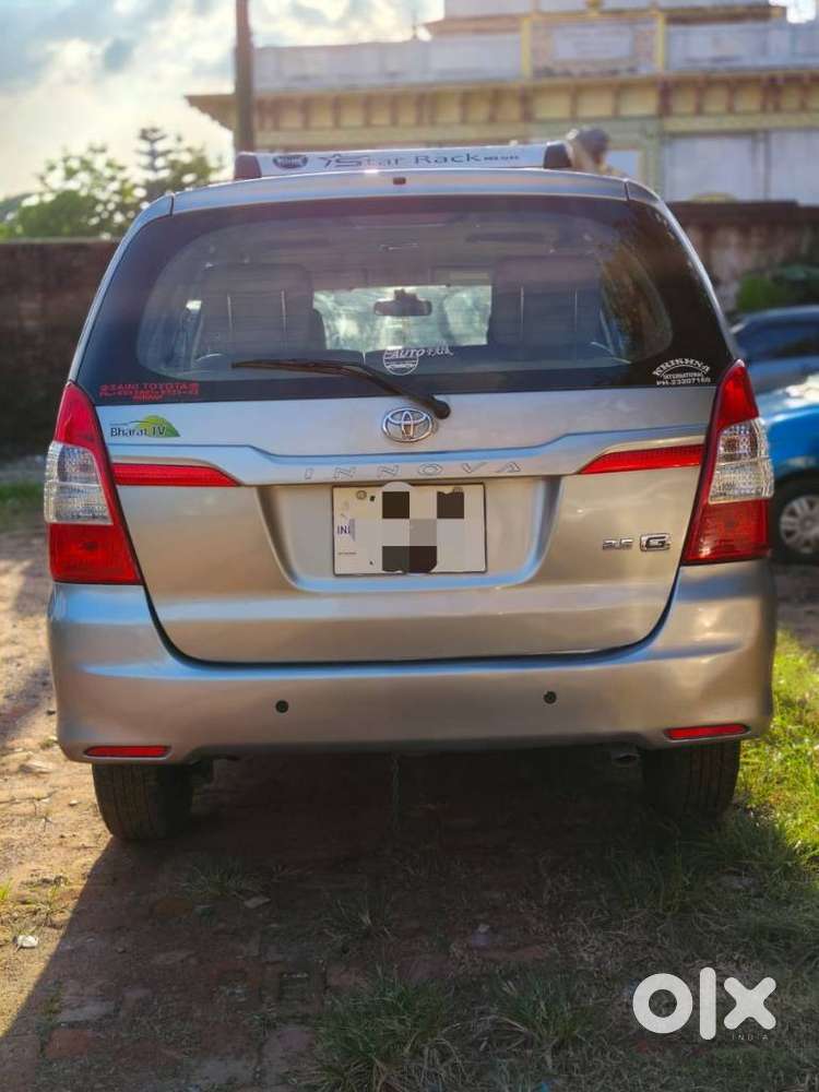 Toyota Innova 2.5 G (diesel) 8 Seater, 2016, Diesel