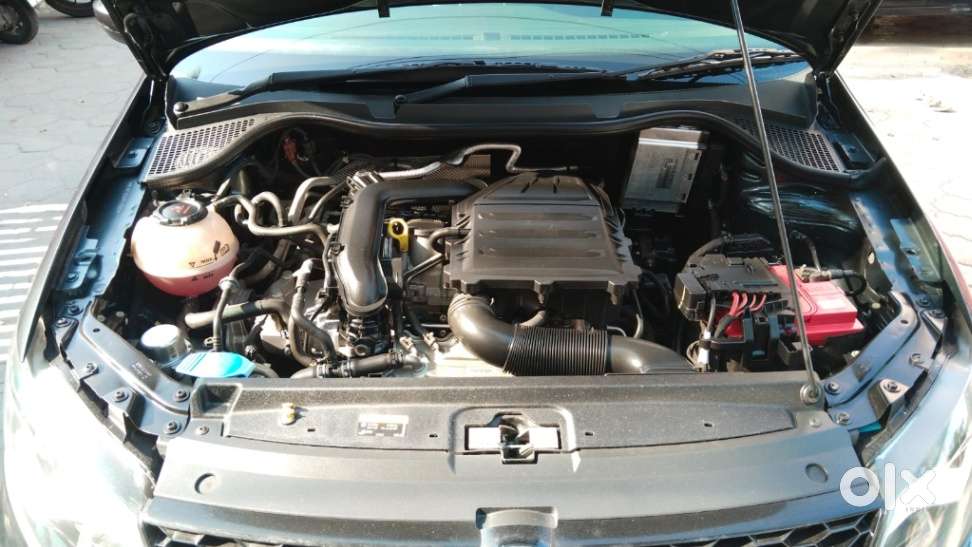 Volkswagen Polo 1.0 Tsi Comfortline At, 2021, Petrol