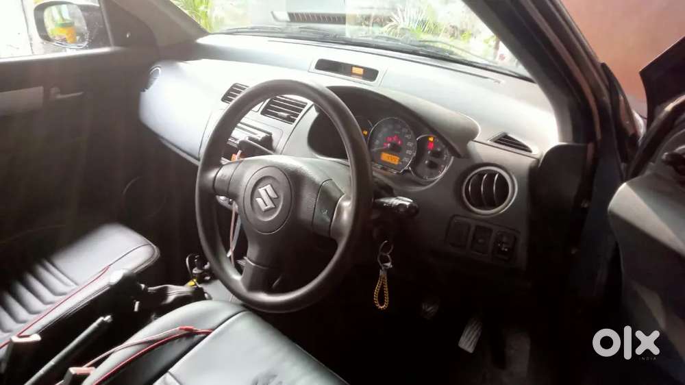 2011 Maruti Suzuki Swift - Petrol Automatic