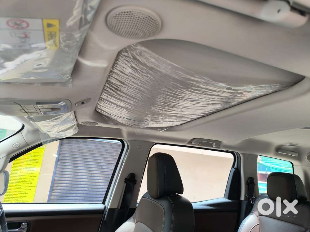 Mahindra Scorpio N Z8 Petrol At 7 Str, 2023, Petrol