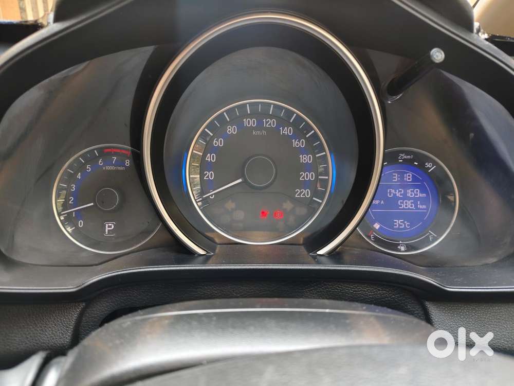 Honda Jazz V Automatic, 2018, Petrol