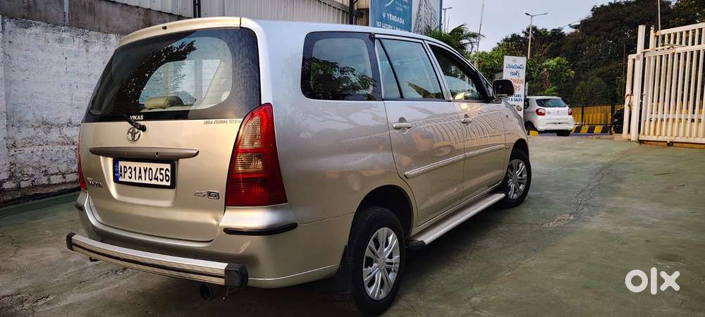 Toyota Innova 2.5 E 7 Str, 2008, Diesel