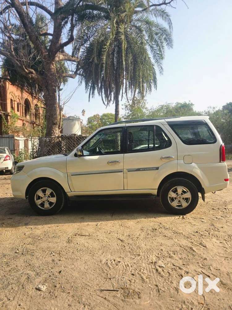 Tata Safari Storme Vx, 2016