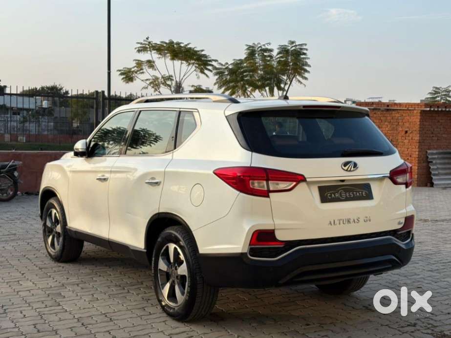 Mahindra Alturas G4 4wd At, 2018, Diesel