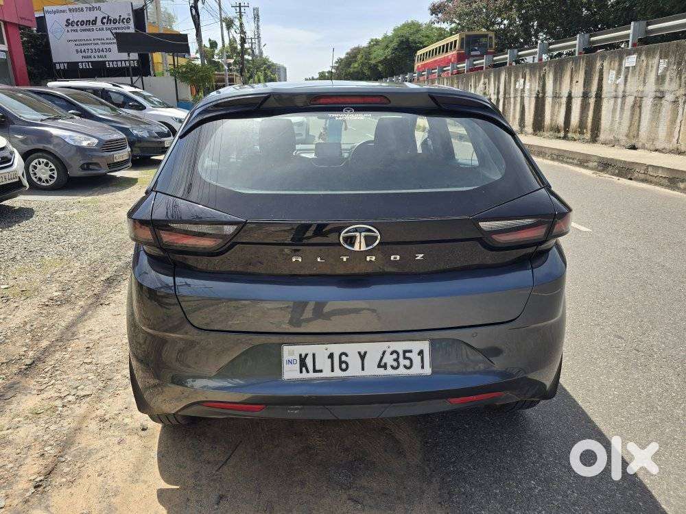 Tata Altroz 1.2 Xm Plus, 2021, Petrol