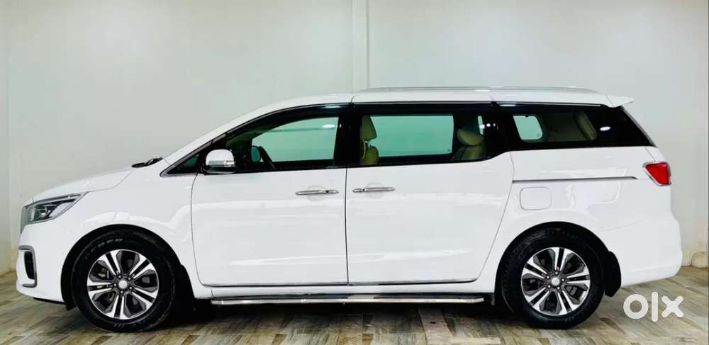 Kia Carnival Prestige, 2021, Diesel