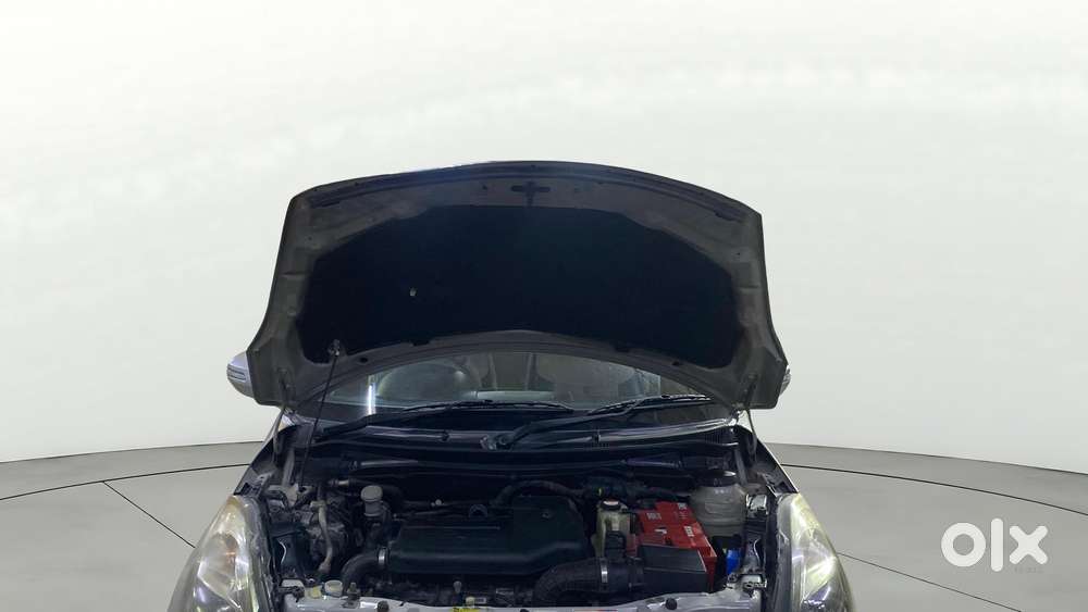 Maruti Suzuki Swift Dzire 2015-2017 Vdi, 2015, Diesel