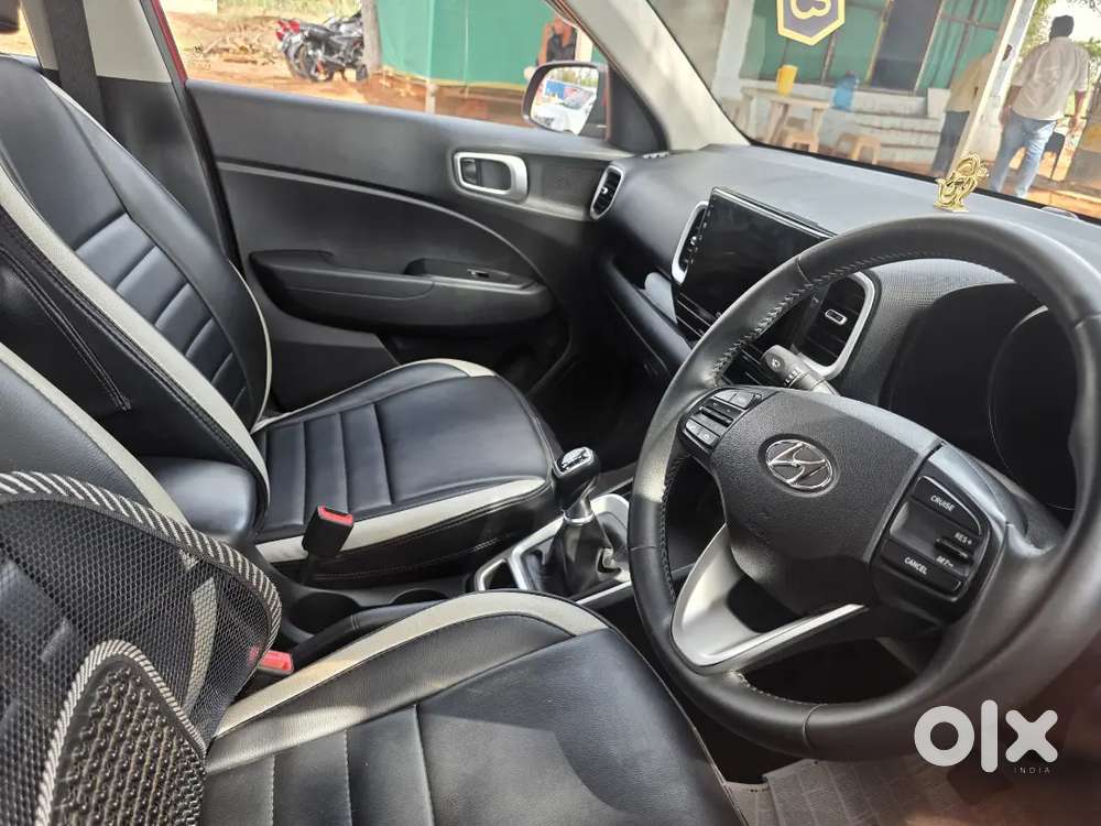 Hyundai Venue 2020 Diesel 48000 Km Driven.