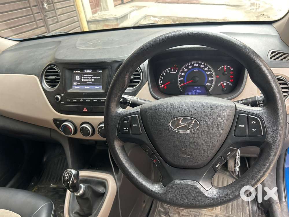 Hyundai Grand I10 2017 Car