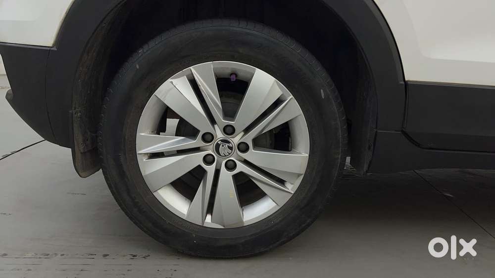 Skoda Kushaq Ambition 1.0l Tsi Mt, 2022, Petrol