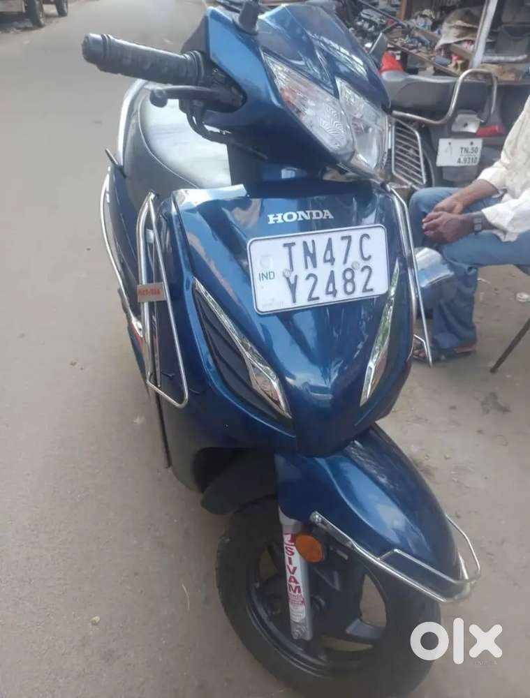 I need money Scooters 1824687847