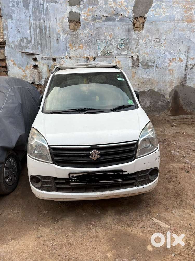 Maruti Suzuki Wagon R 2011 Petrol Well Maintained