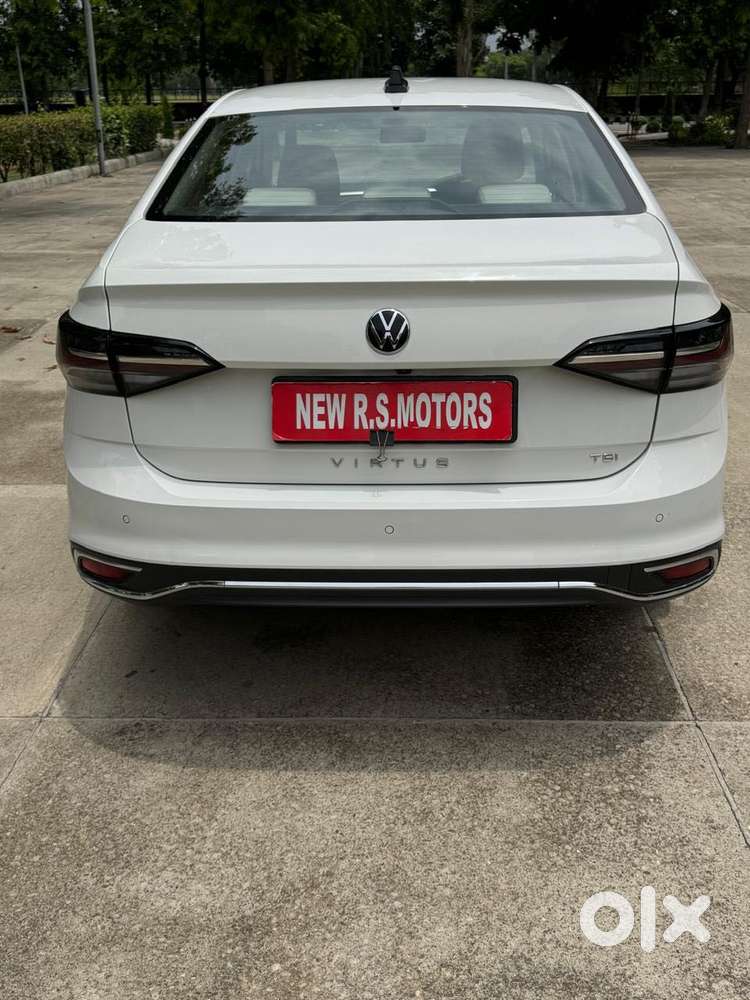 Volkswagen Virtus Highline Plus 1.0 Tsi At, 2024, Petrol