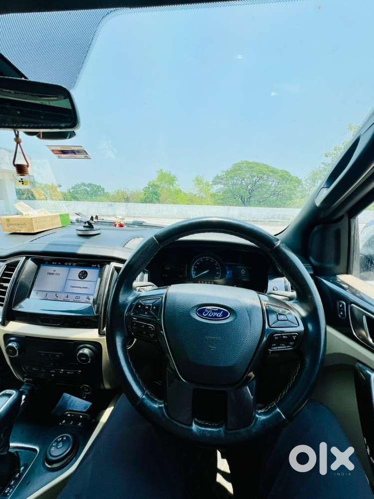 Ford Endeavour 3.2 Titanium Plus