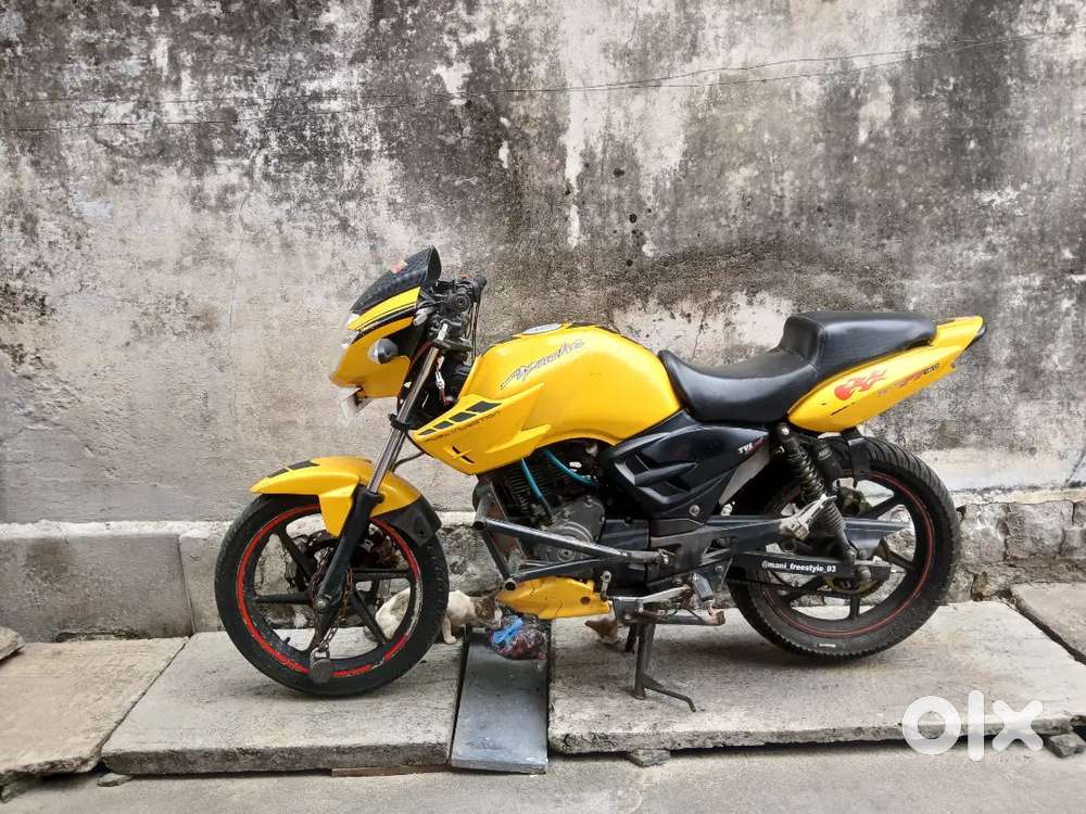 Motorcycles Apache 160 Yellow Old Model TVS Apache RTR 160 Price
