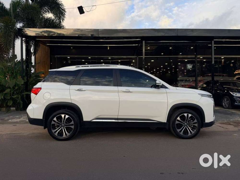 Mg Hector Sharp Pro 1.5 Turbo Cvt Dual Tone, 2023, Petrol