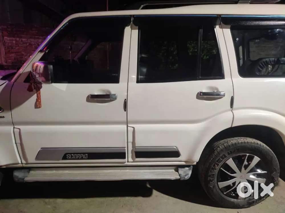 Mahindra Vision S Sub-4metre Suv 2018 Diesel 68600 Km Driven