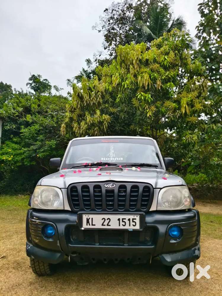 Mahindra Scorpio 2006