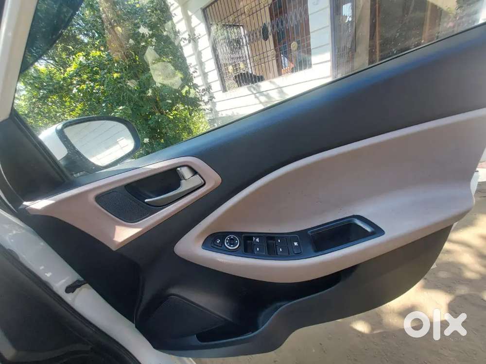 Hyundai I20 Asta 2016 Petrol Manual
