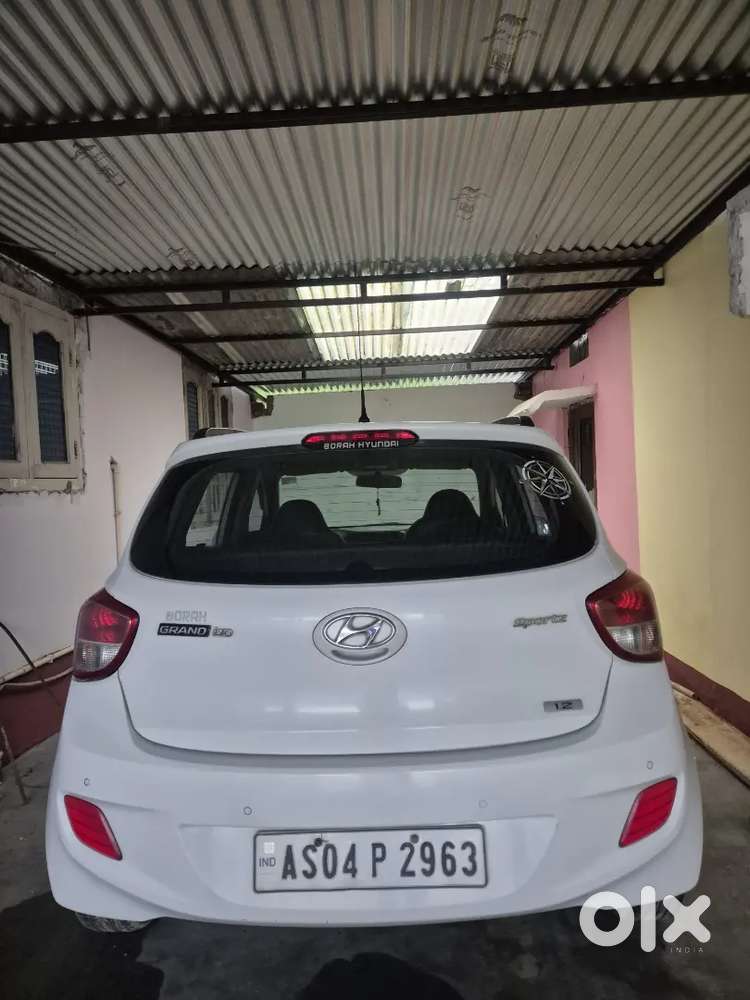 Hyundai Grand I10 2015 Petrol 87000 Km Driven