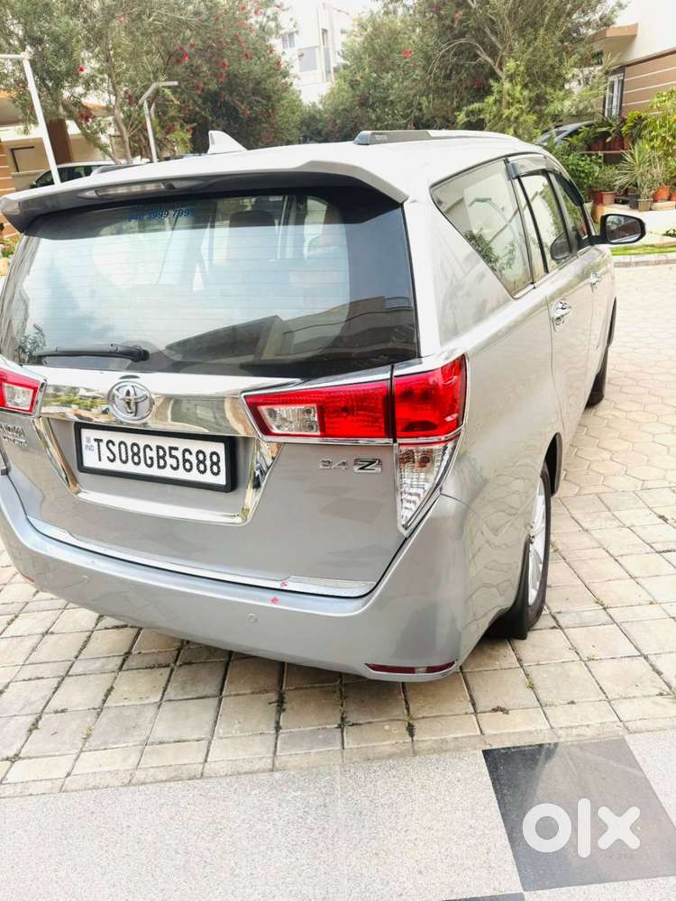 Toyota Innova Crysta 2018