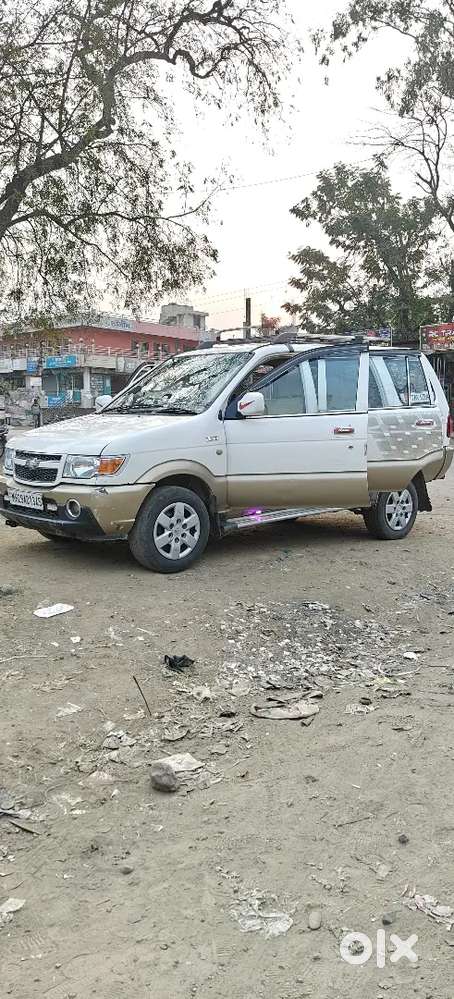 Chevrolet Tavera 2012