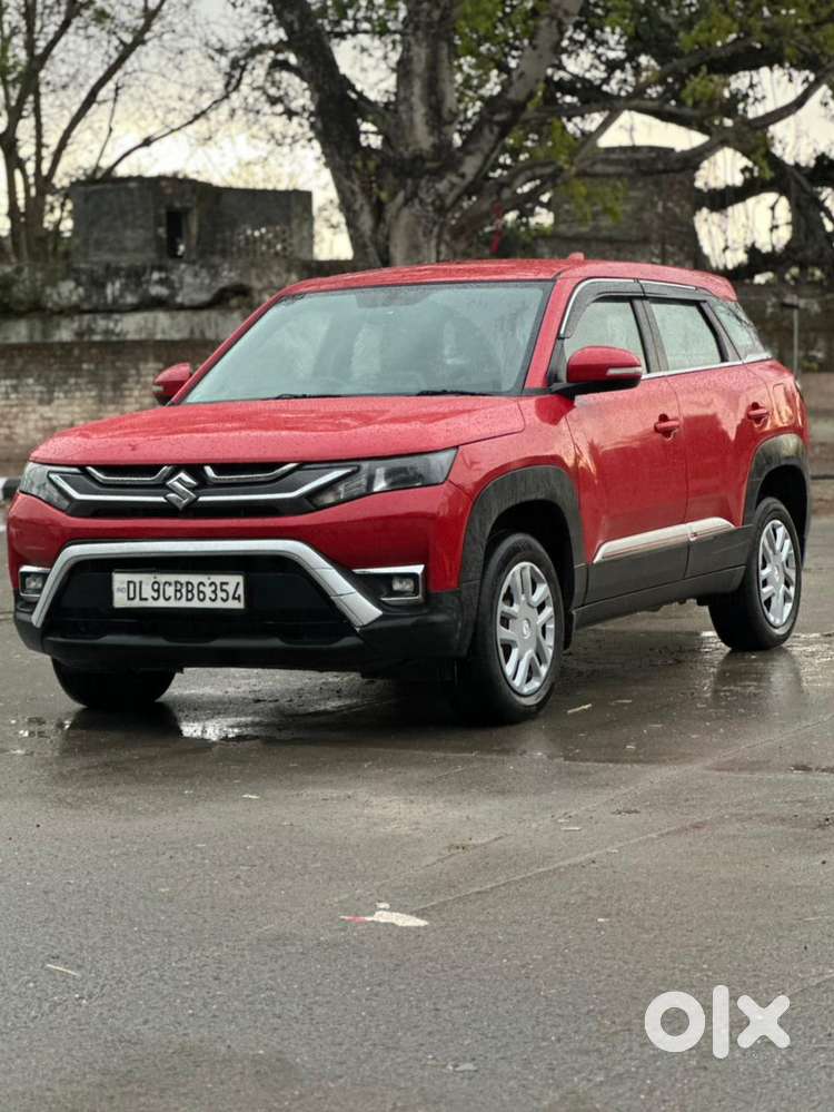 Maruti Suzuki Brezza 1.5 Vxi Cng, 2023, Cng & Hybrids